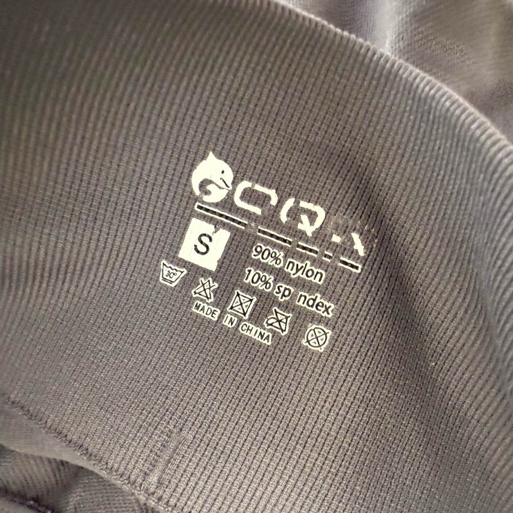 OQQ Contour Leggings - Picture 7 of 7